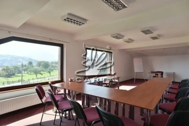 Sala de Conferințe SERENA