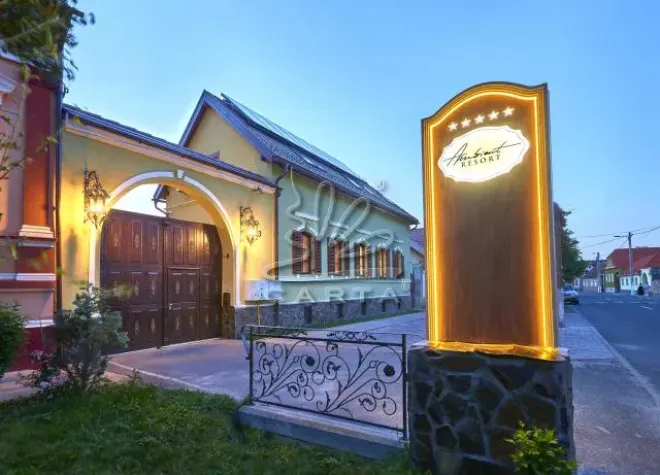 Restaurantul EDELWEISS BY RESORT AMBIENT