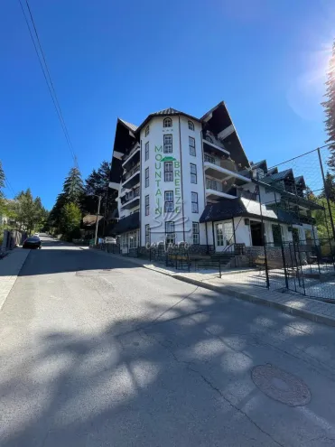 Hotel MOUNTAIN BREEZE