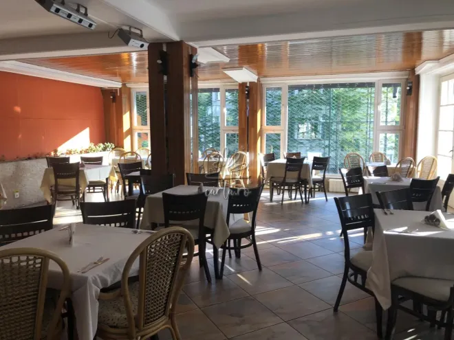 Restaurantul MOUNTAIN BREEZE
